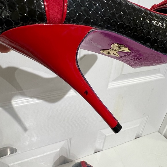 Betsey Johnson high heeled shoes - Picture 12 of 12